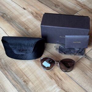 Tom Ford NEW WITH TAGS ** Brown Sunglasses with Brown Lenses